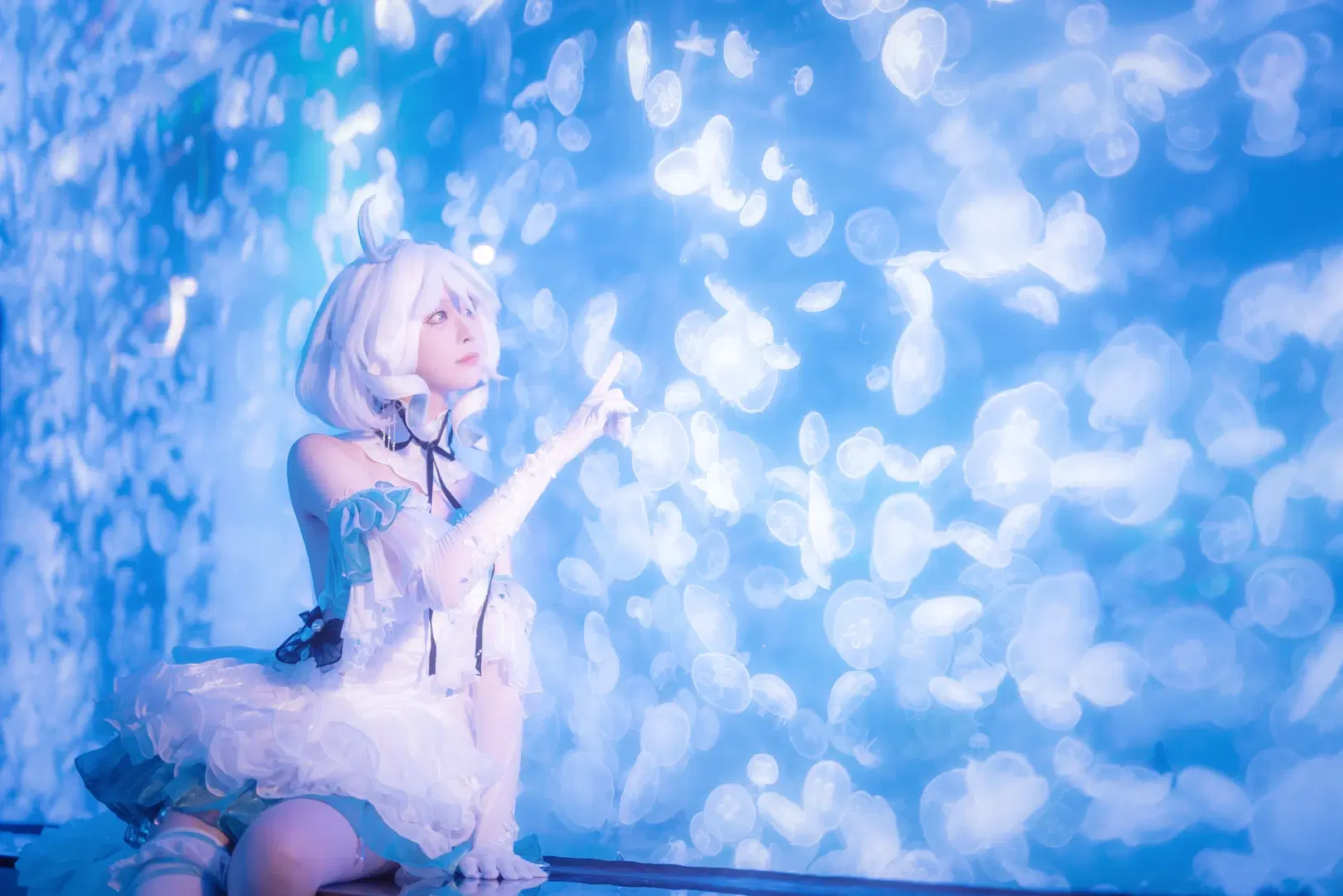 【芙宁娜cos】原神水族馆与青岛海边正片，我的故事已然落幕 - mile7758 - 第5张