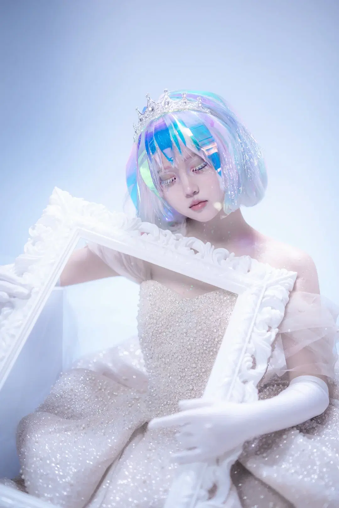 【ダイヤモンド コスプレ】『宝石の国』の輝く結晶、ホログラフィックな光影に佇むダイヤ - mile7758 - 6枚目