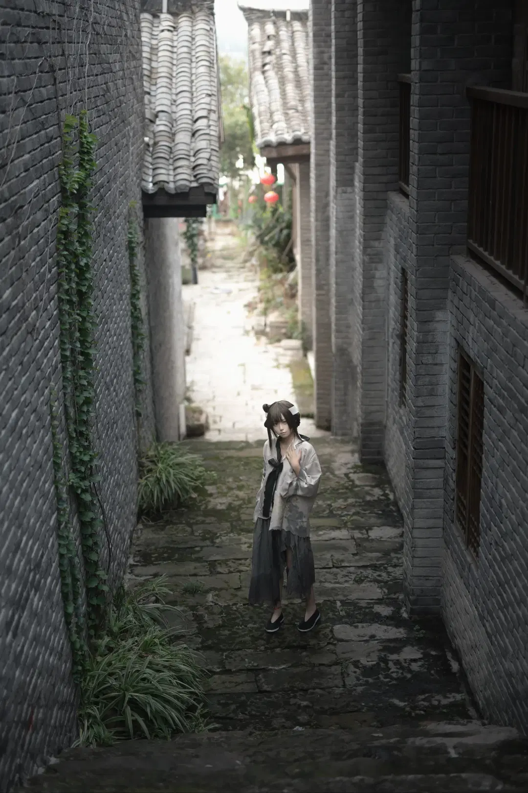 満穂コスプレ：重慶の古い路地で紡ぐ『餓殍：明末千里行』の情景 - mile7758 - 3枚目