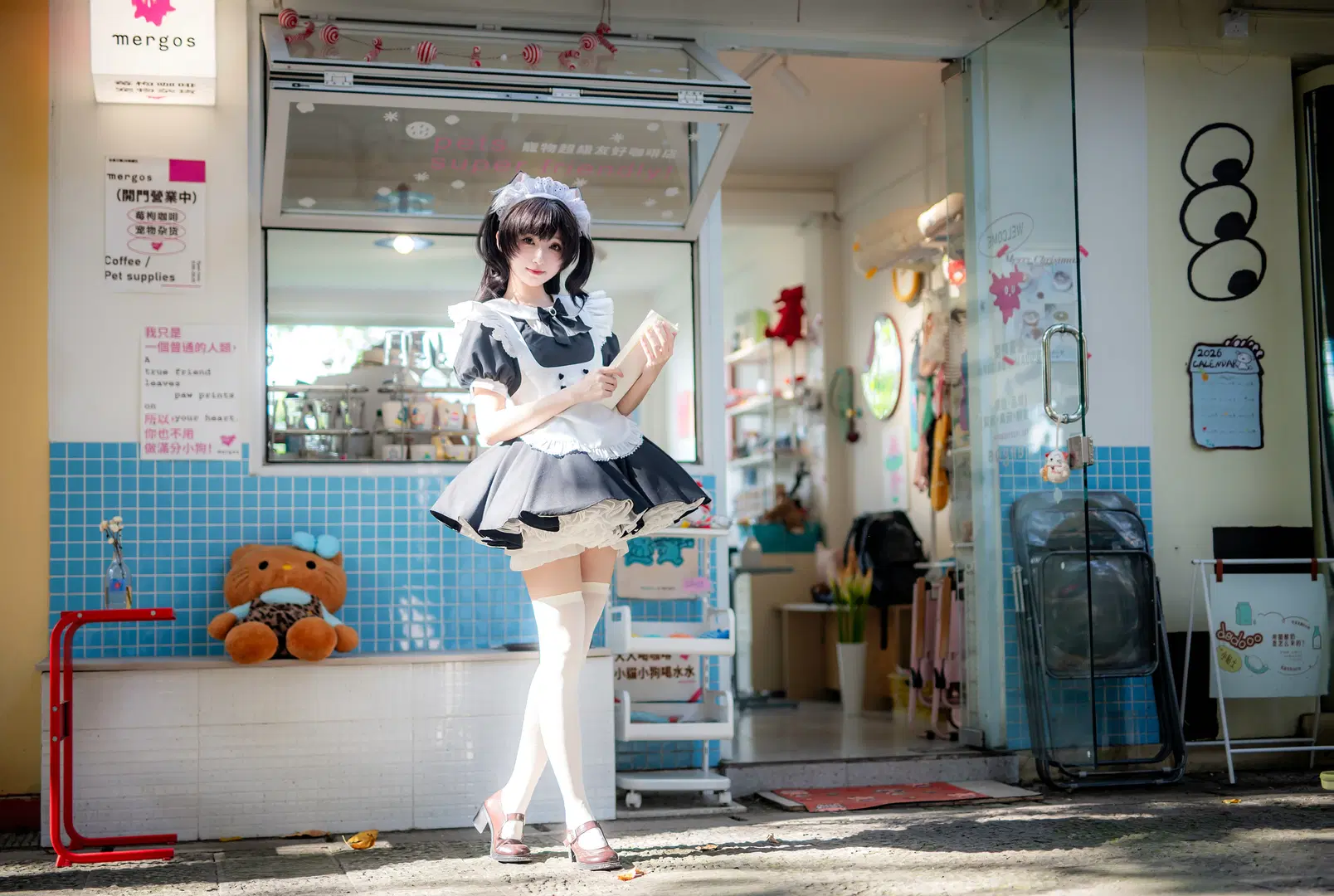Shot a Black-and-White Maid outfit Anime-style photography Set in Chongqing by mile7758 - Image 2