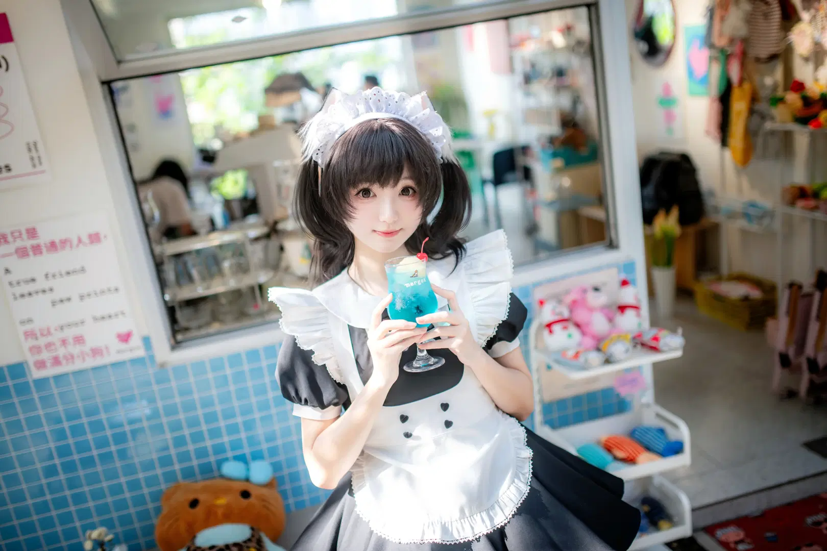 Shot a Black-and-White Maid outfit Anime-style photography Set in Chongqing by mile7758 - Image 5