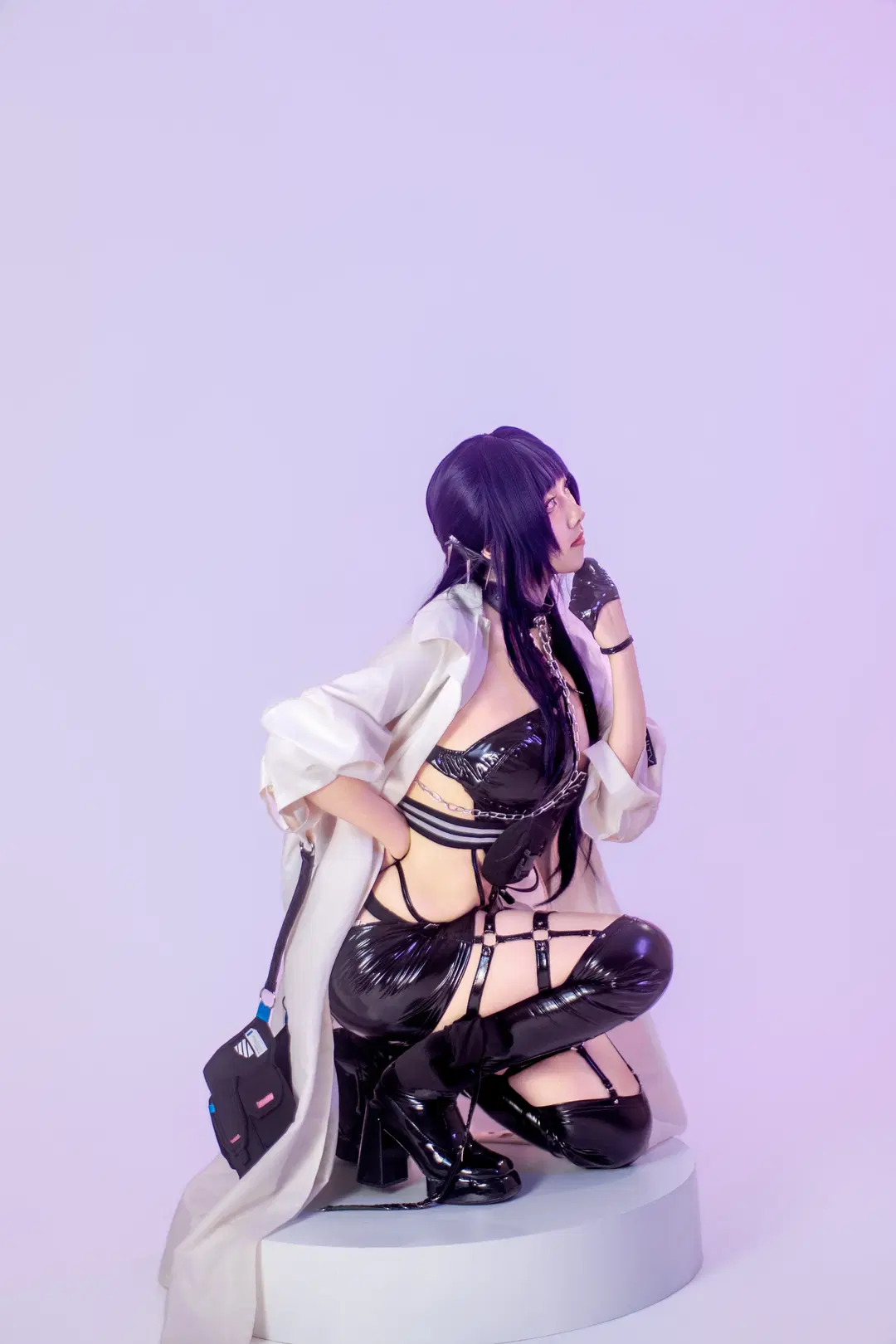 [miHoYo cosplay] Dark Techwear cosplay Styling of Goddess of Victory: Nikke by 鸽子 - Image 4