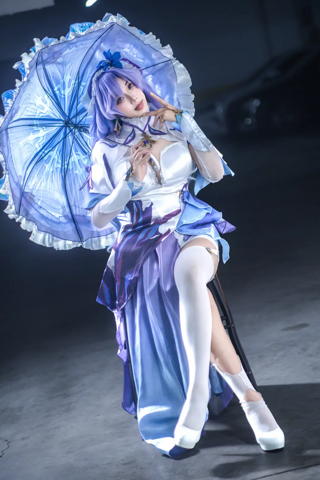 Wuthering Waves, cosplay, White stockings, Cantarella Fisalia cosplay, umbrella prop