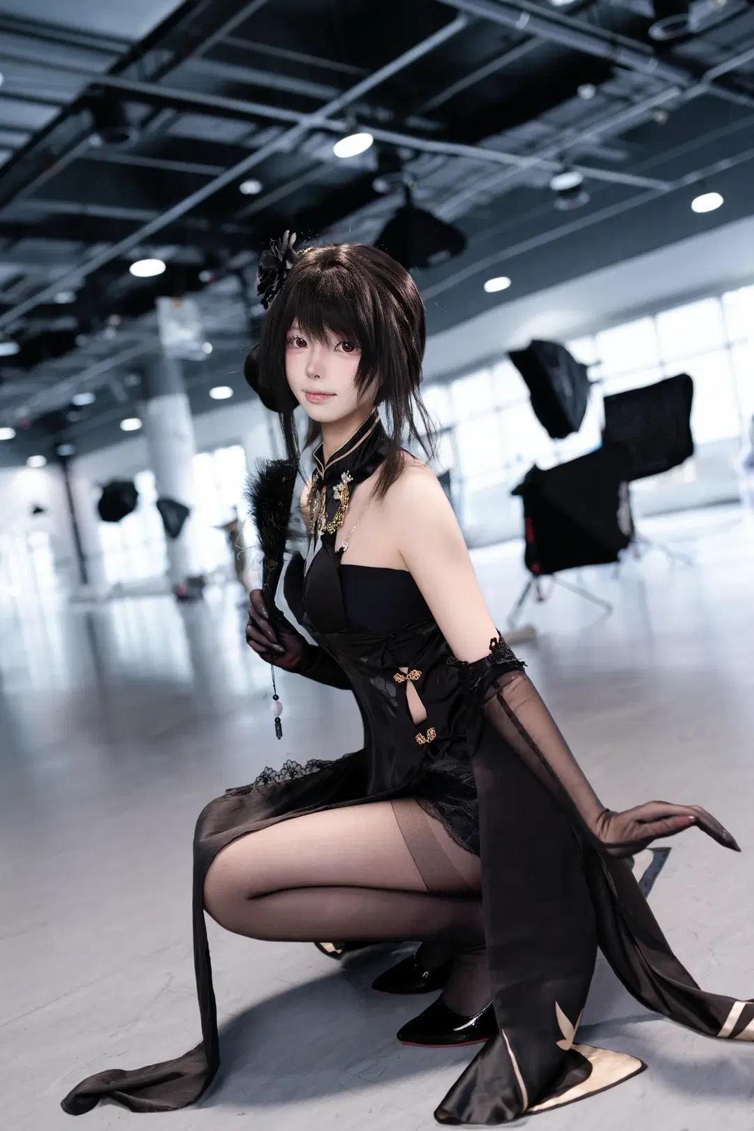 [Zhen Hai cosplay] Black & Gold Qipao Styling from Azur Lane Is Out by 黄鸡子 - Image 2