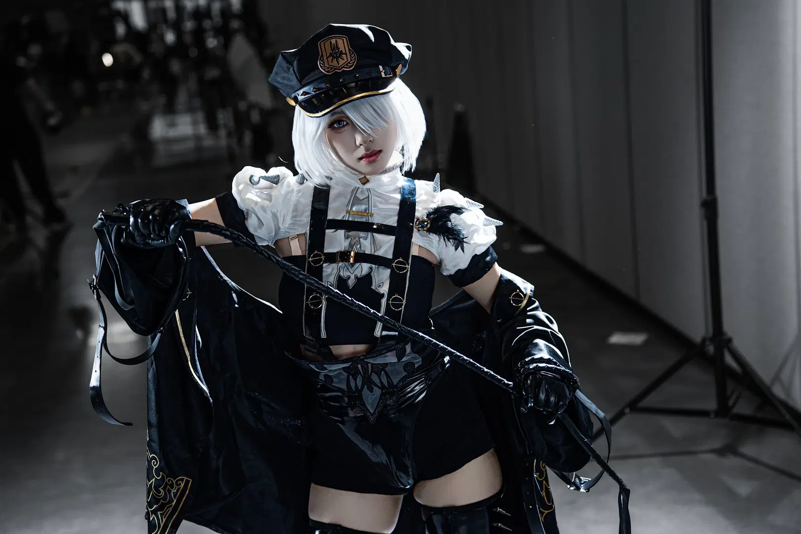 【2B cos】尼尔机械纪元同人执行官，漫展场照返图 - 硫酸铅沉淀（想拍正片版 - 第5张