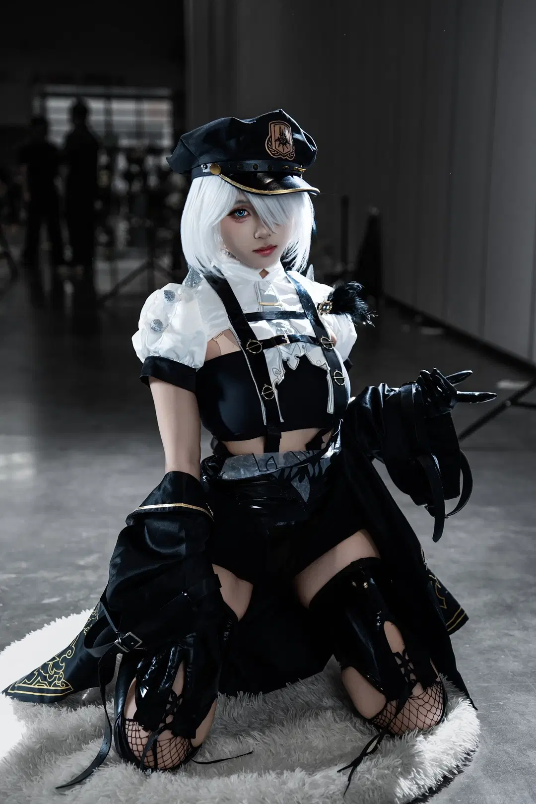 【2B cos】尼尔机械纪元同人执行官，漫展场照返图 - 硫酸铅沉淀（想拍正片版 - 第9张