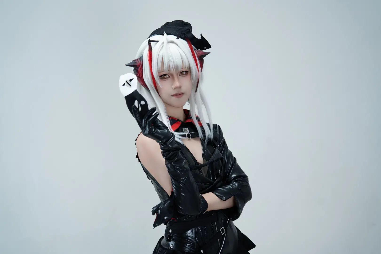 【Wishadel cosplay】Arknights: Phantom Thief Weishen White Studio Photography (Black stockings) by 硫酸铅沉淀（想拍正片版 - Image 8