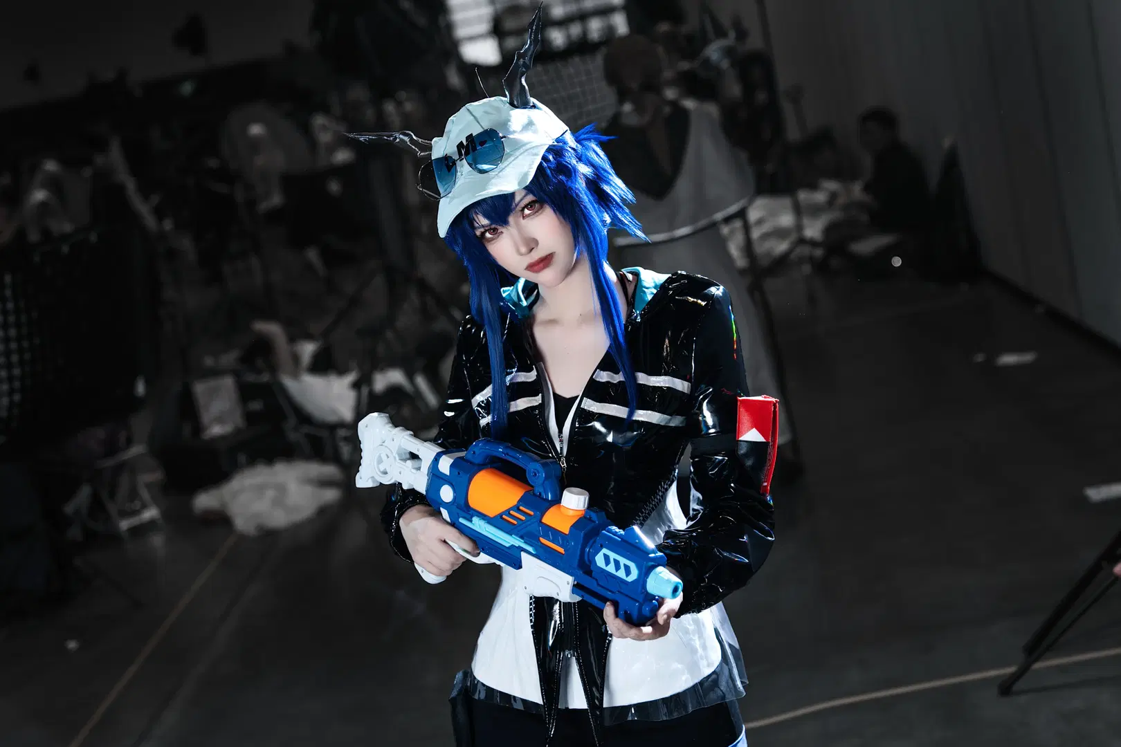 [Ch'en the Holungday cosplay] Arknights Ch'en Convention photo Share by 硫酸铅沉淀（想拍正片版 - Image 3