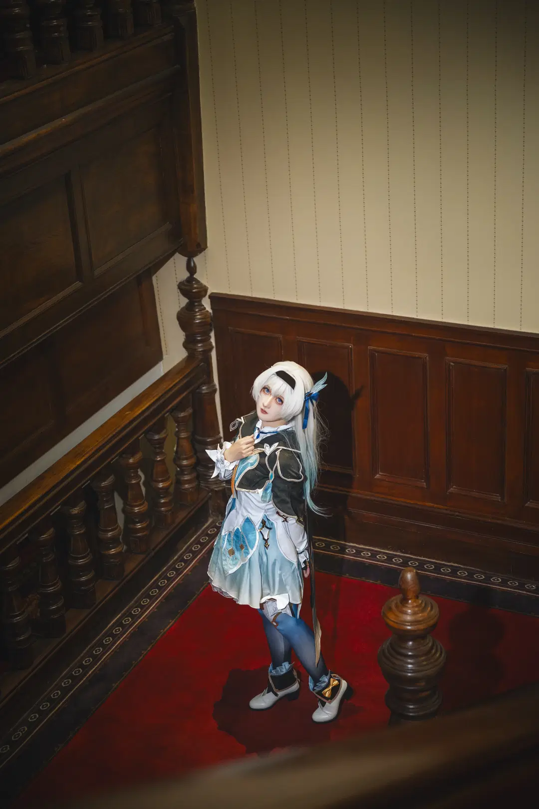 [Firefly cosplay] Honkai: Star Rail: Silver-Haired Sprite in the Night, A Perfect Collision of Makeup and Lighting by 猫喵喵（cos版） - Image 8