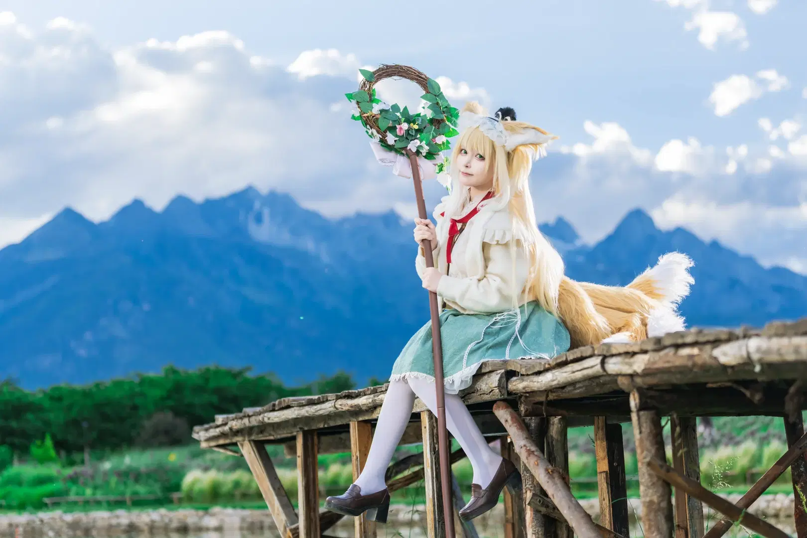 【Arknights Suzuran Cosplay】Graceful Steps Through the Valley by Shinolise - Image 4