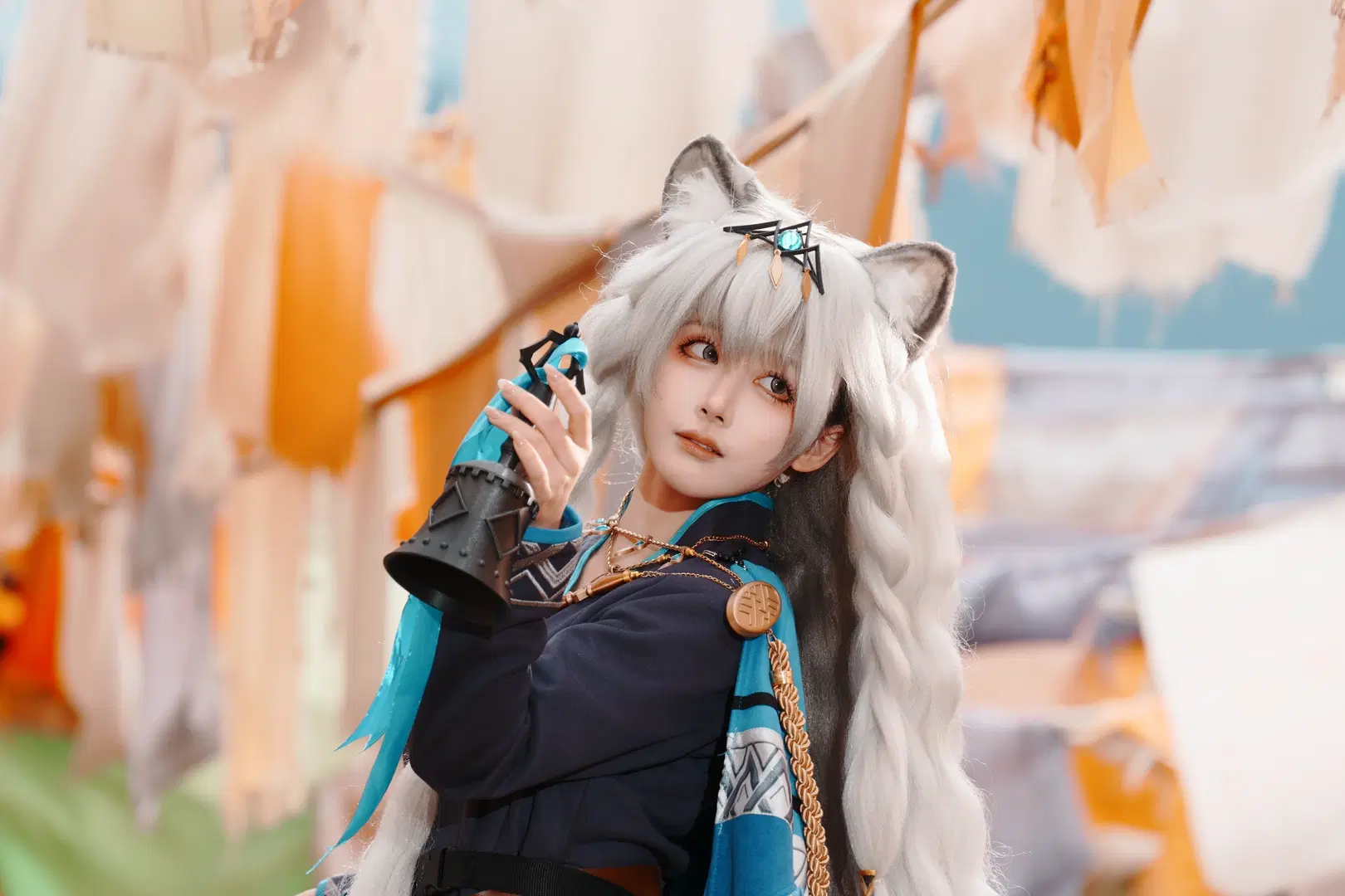 【初雪cos】明日方舟少女祈禱，直出濾鏡下的異域風情 - Shinolise - 第4張