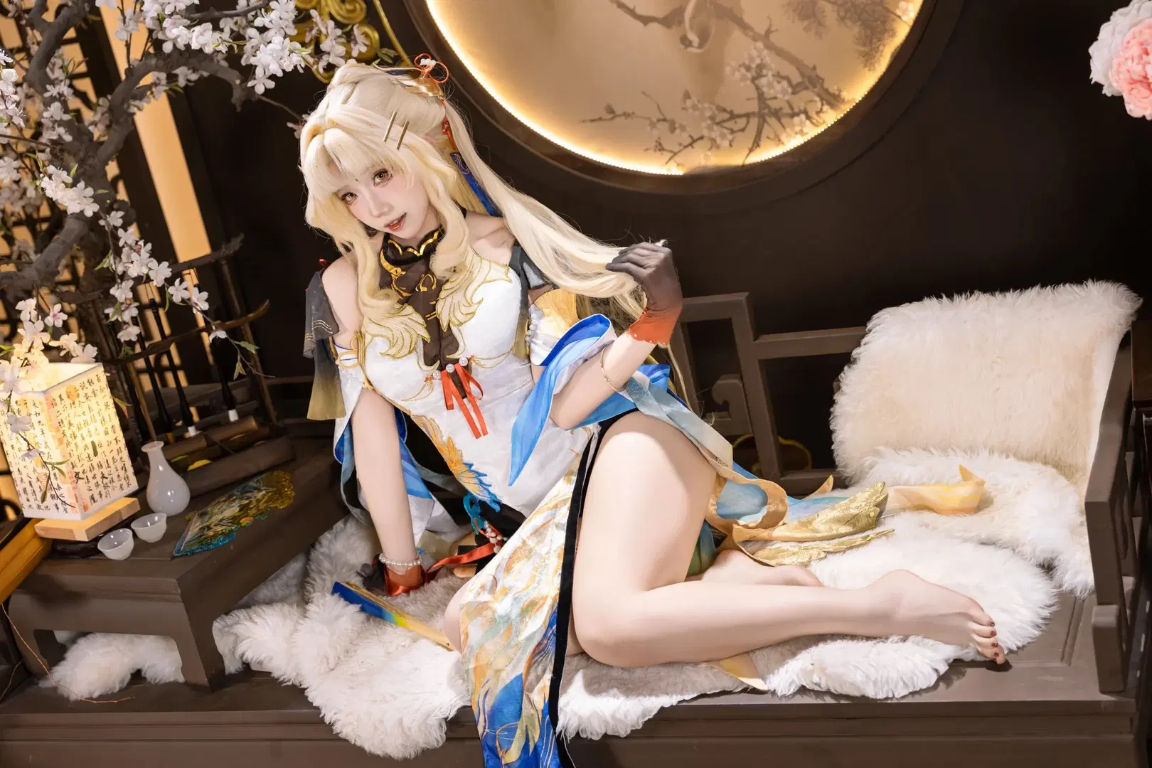 【穂穂コスプレ】『鳴潮』の中華幻想、扇子小道具が揺れるアンニュイなひととき - Shinolise - 7枚目