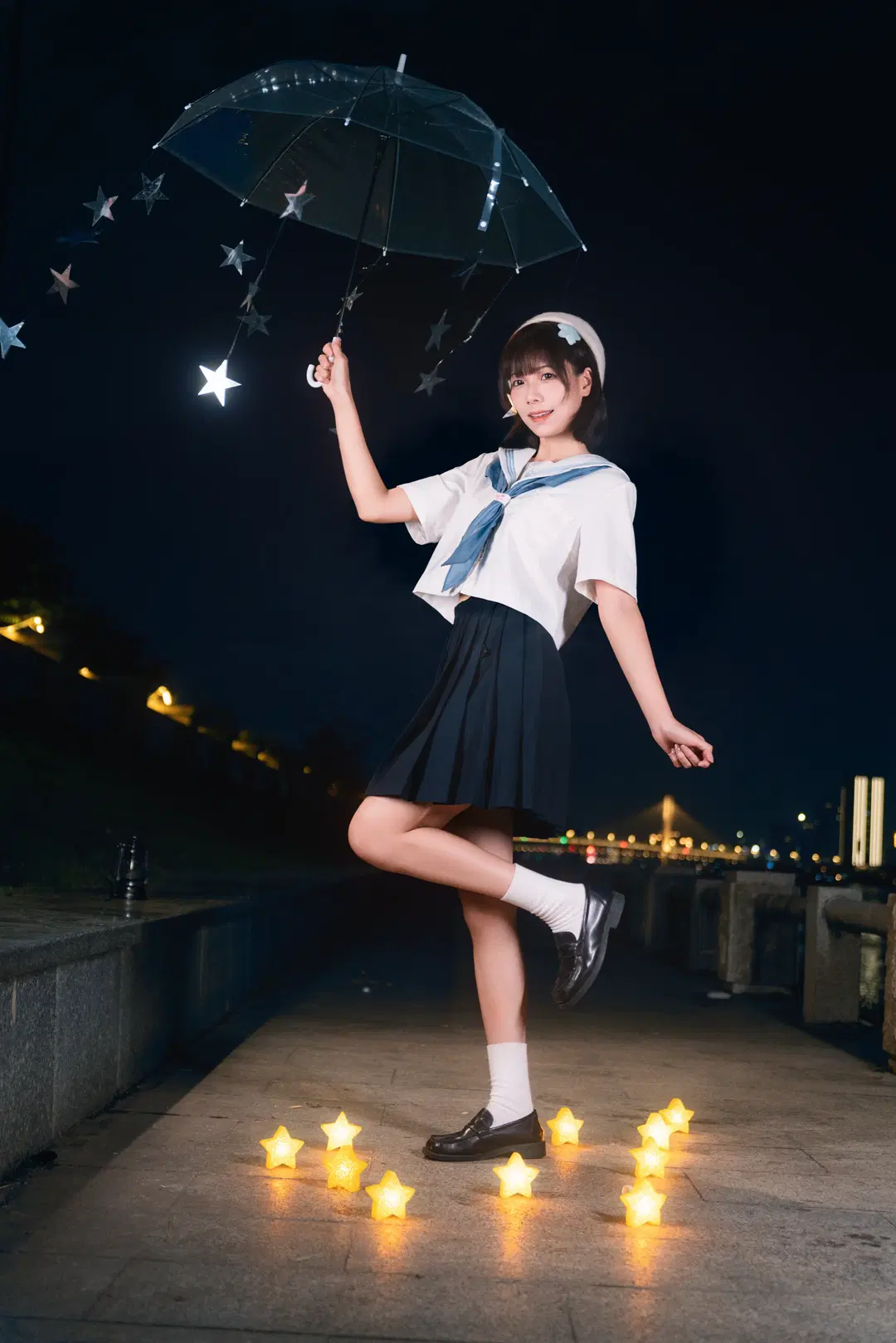 夜景拍照, jk制服, 日系写真, 氛围感拍照, 星星灯写真