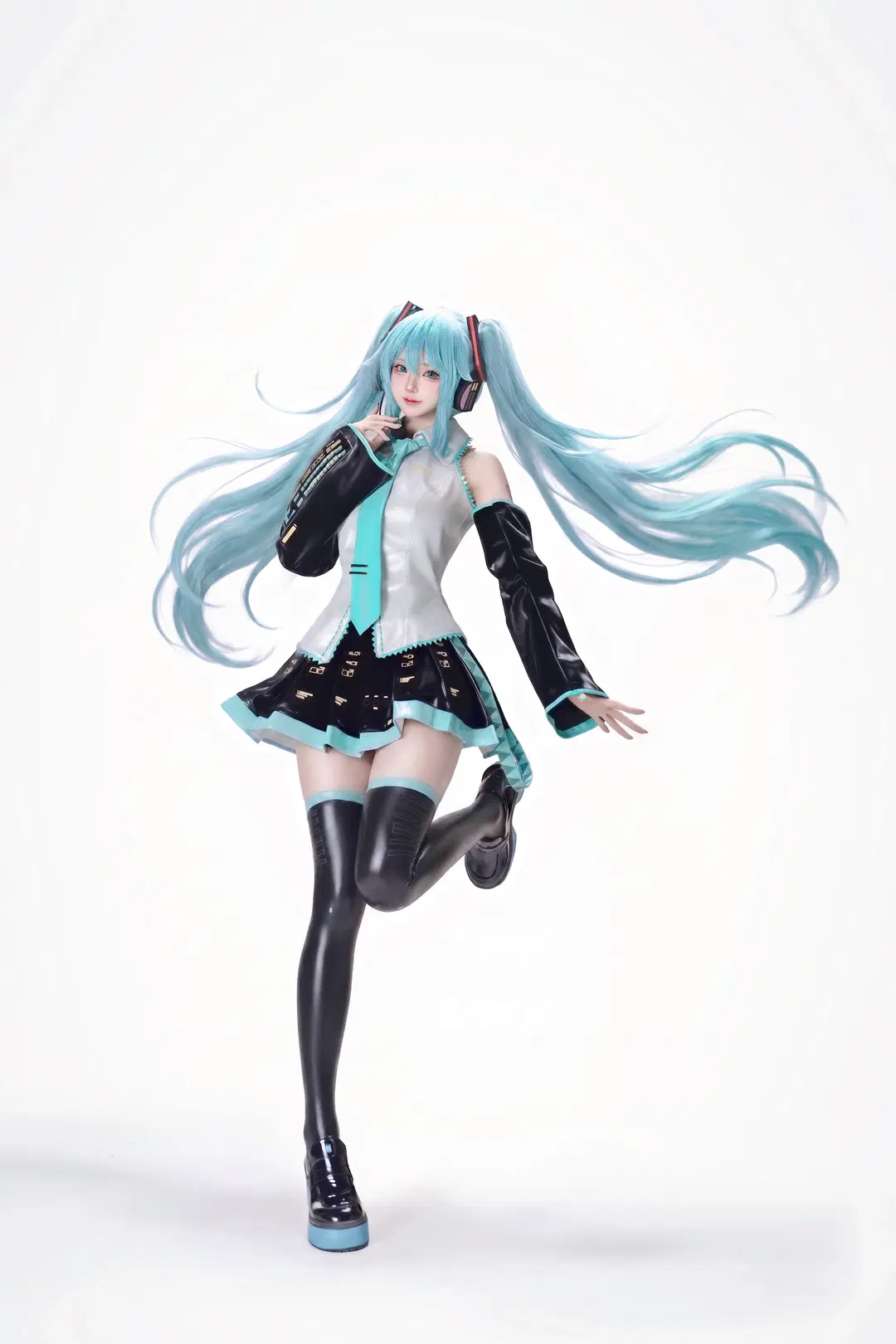 初音未来cos, 双马尾, 过膝袜, 初音ミク, 电子歌姬