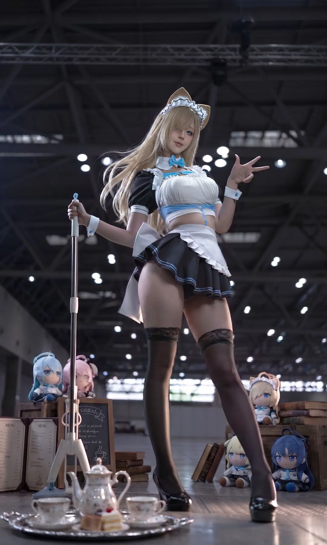 Blue Archive, Maid outfit, Convention photos, Black stockings, Asuna cosplay