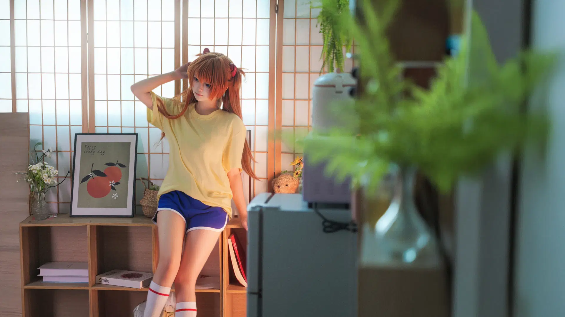 【明日香cos】EVA黄T恤日常，二次元拍照姿势分享 - 海海📸 - 第8张