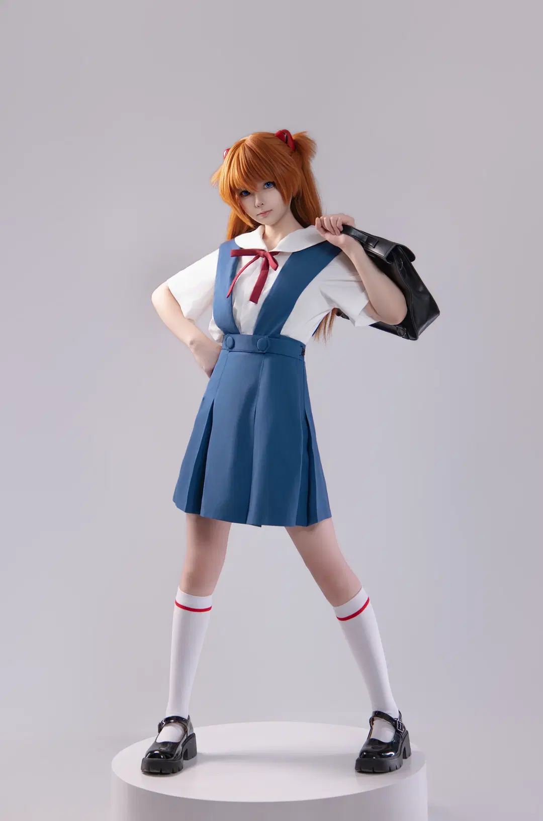 【アスカコスプレ】『新世紀エヴァンゲリオン』定番制服の9分割写真のポーズ共有 - 海海📸 - 15枚目
