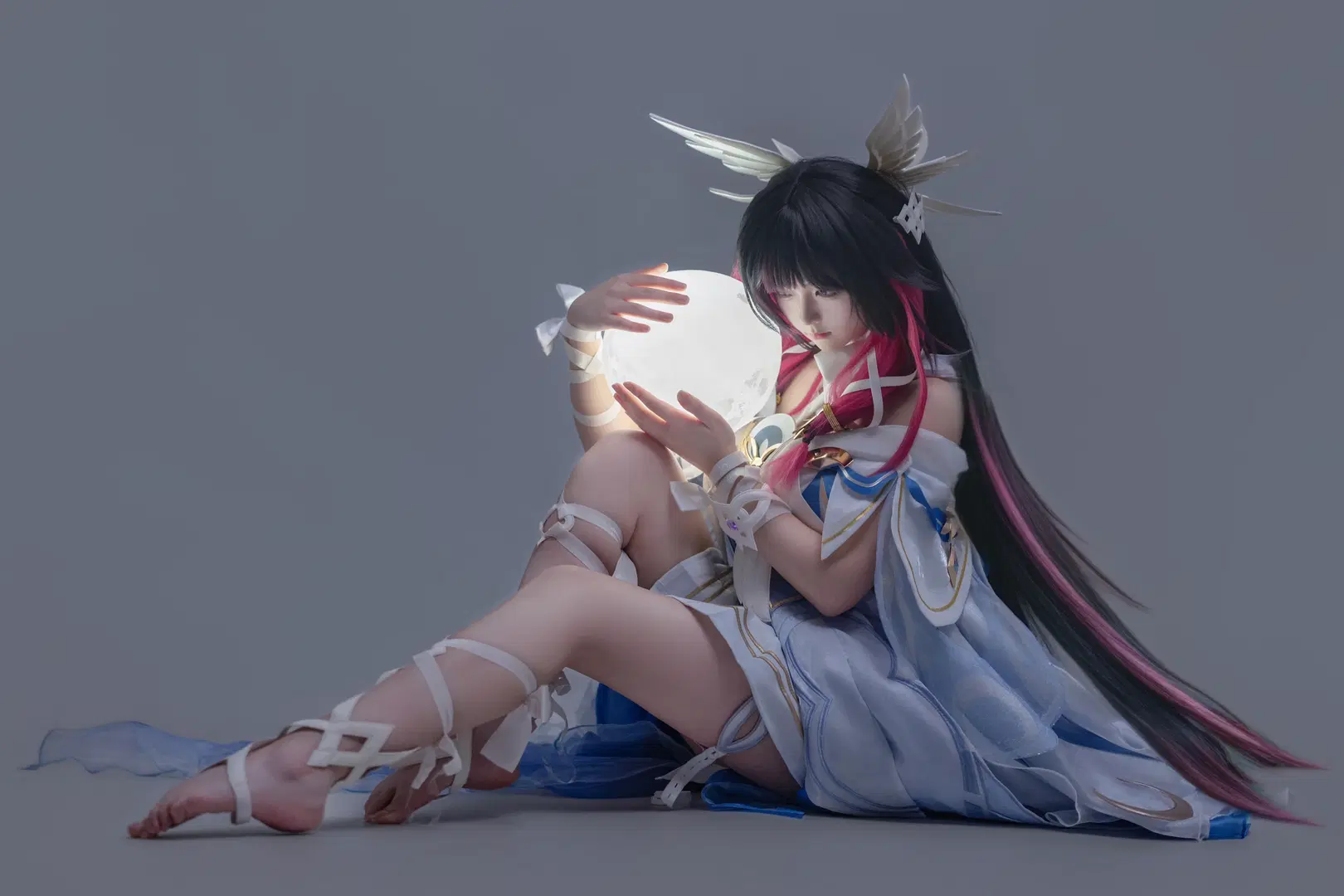 【コロンビーナ コスプレ】青白のシアーチュールと光る月の小道具：白ホリ撮影記録 - 海海📸 - 2枚目