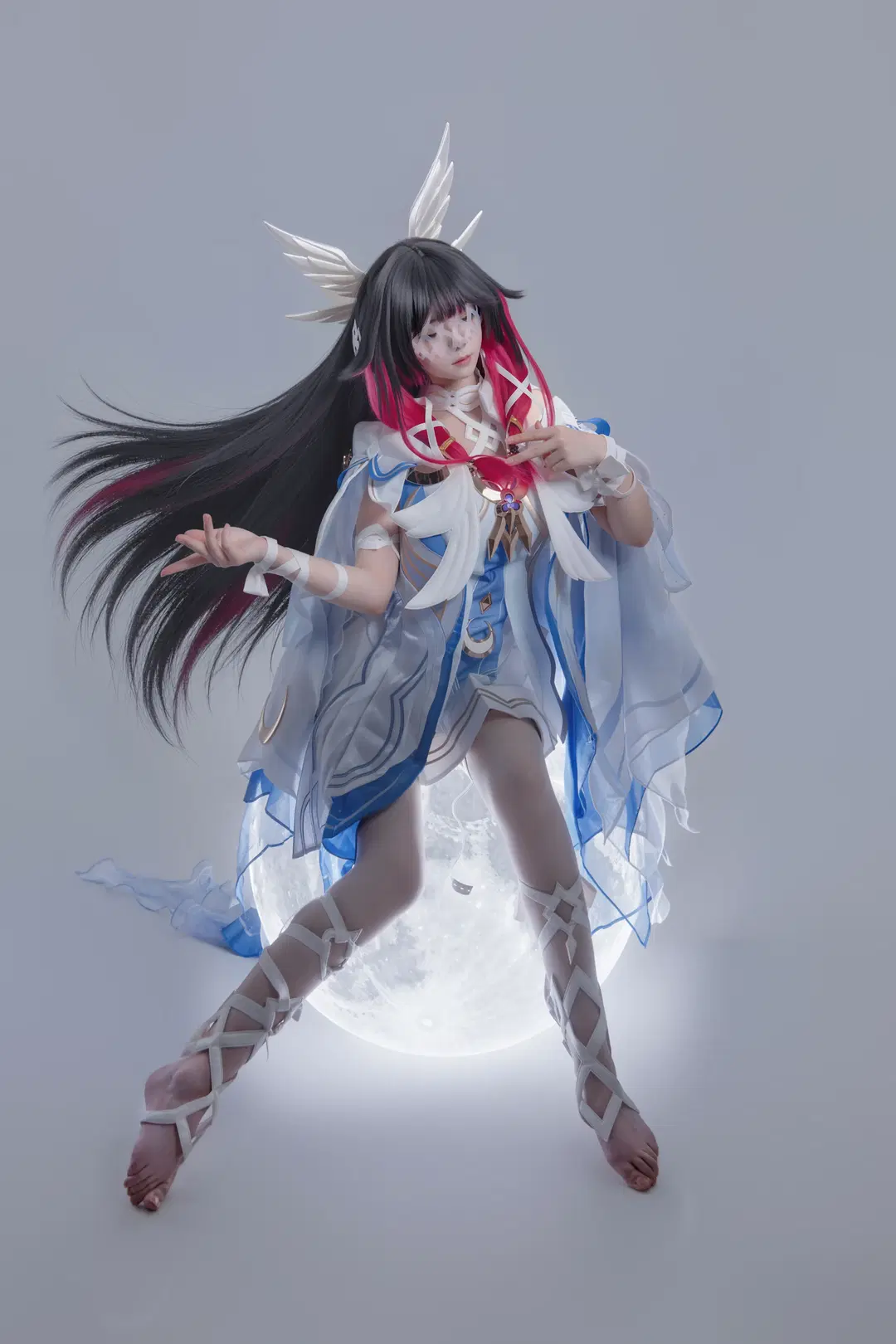 【コロンビーナ コスプレ】青白のシアーチュールと光る月の小道具：白ホリ撮影記録 - 海海📸 - 9枚目