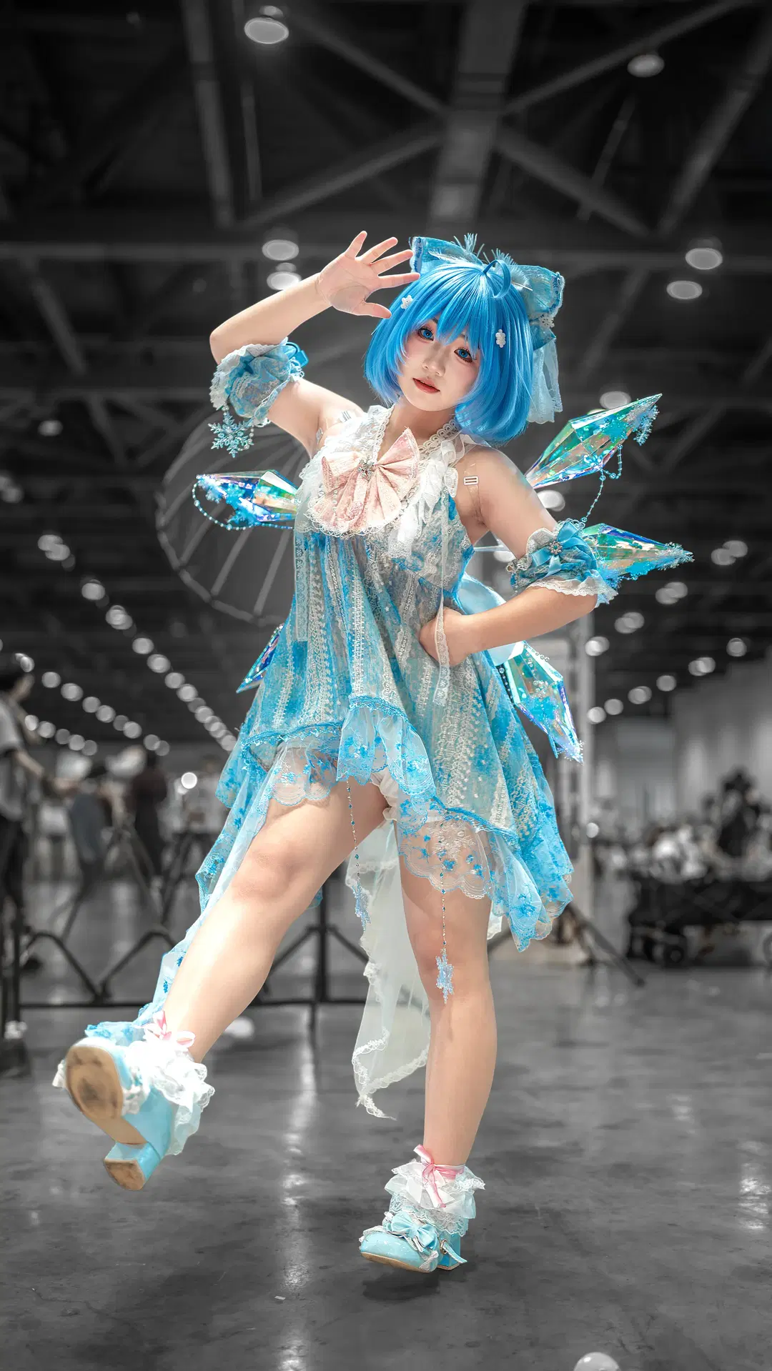【Cirno cosplay】Ice Fairy Convention Photos from Nanning Liangya Comic Convention by 秋鱼 - Image 4