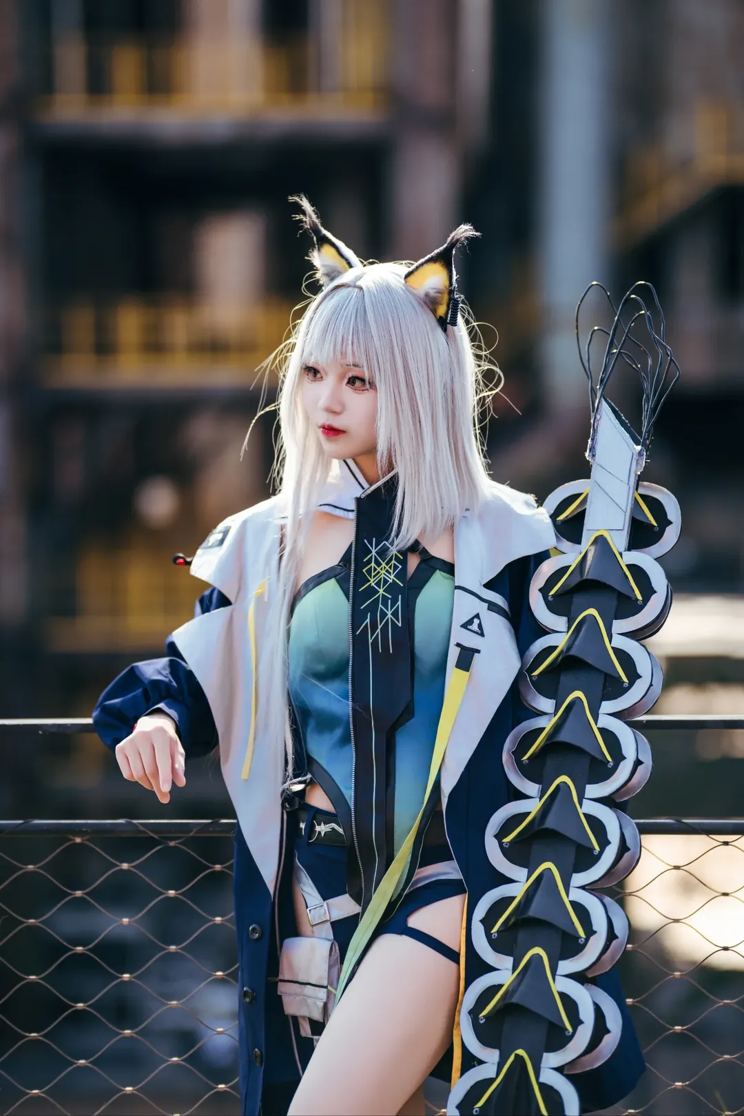 明日方舟, 凯尔希cos, 机能风cos, 工业风写真, 银发兽耳 - 第5张