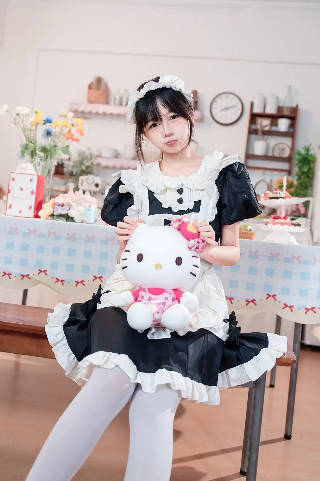【メイド服コスプレ】黒白メイド服のデザートキッチン撮影記録：可愛い系二次元撮影 - Kimi - 11枚目