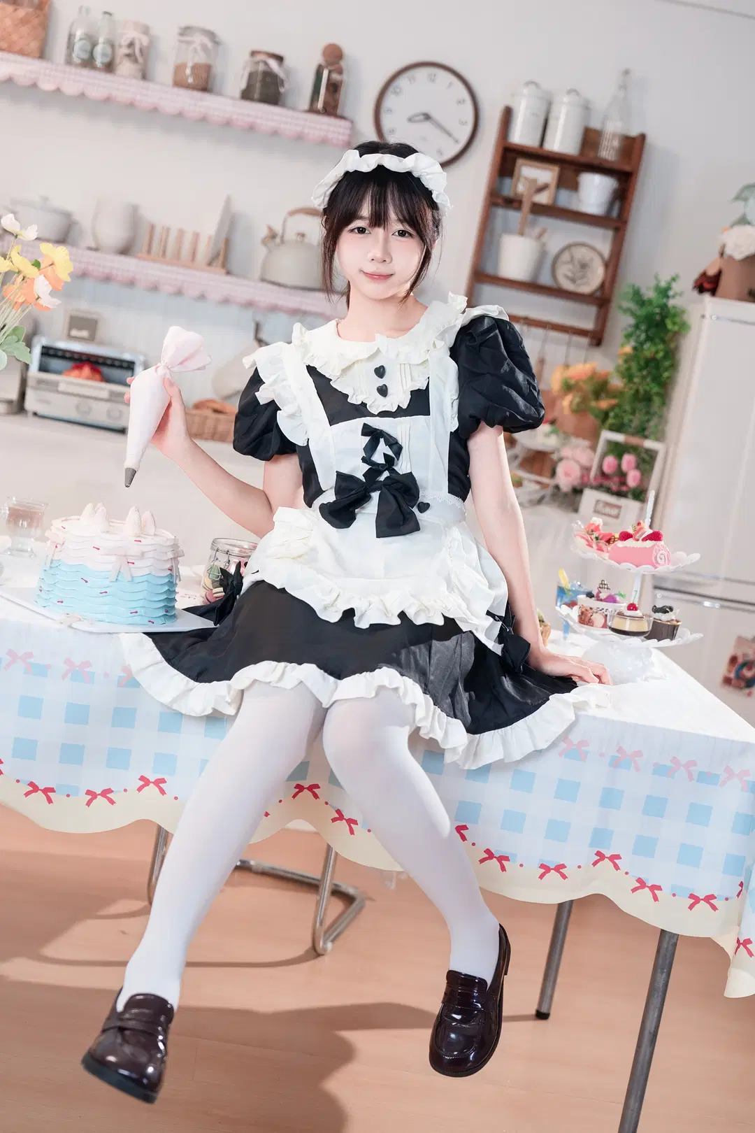 【メイド服コスプレ】黒白メイド服のデザートキッチン撮影記録：可愛い系二次元撮影 - Kimi - 12枚目