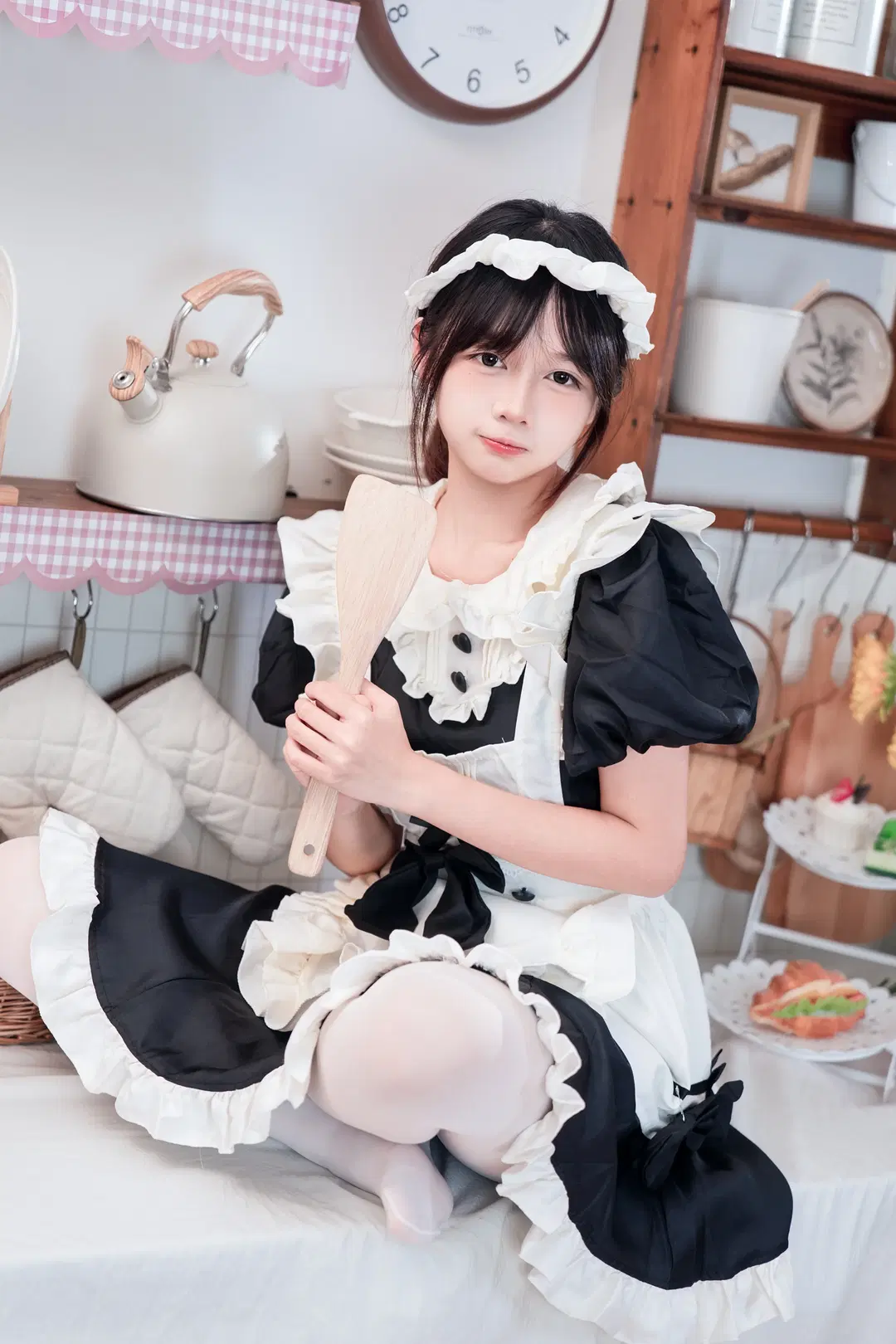 【メイド服コスプレ】黒白メイド服のデザートキッチン撮影記録：可愛い系二次元撮影 - Kimi - 6枚目