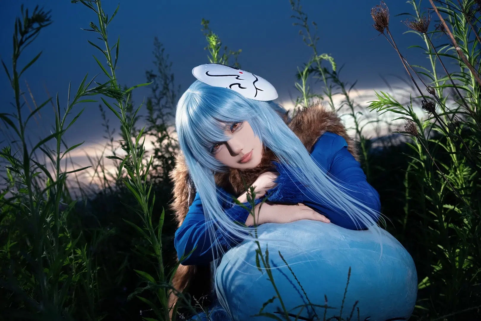 蓝发cos, 外景cosplay, 利姆露cos, 关于我转生变成史莱姆这档事, 面具道具