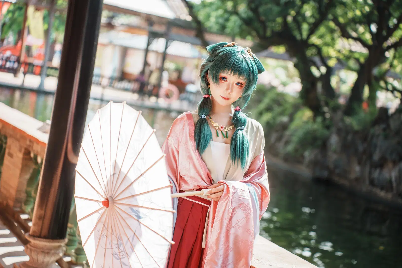 [Maomao cosplay] A Garden Stroll Diary of the Maiden from The Apothecary Diaries by 桐生kiryu - Image 4