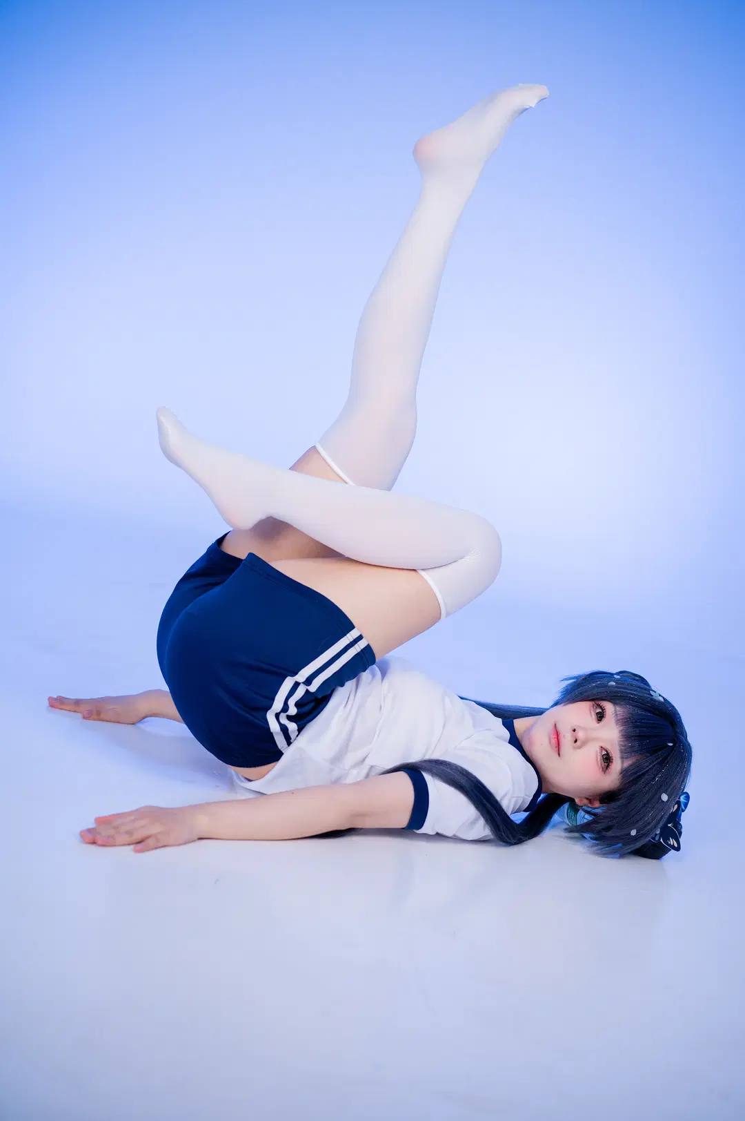 【妃咲cos】蔚藍檔案體操服，白絲過膝襪熱身日常 - 洛会像欧皇一样幸运 - 第3張