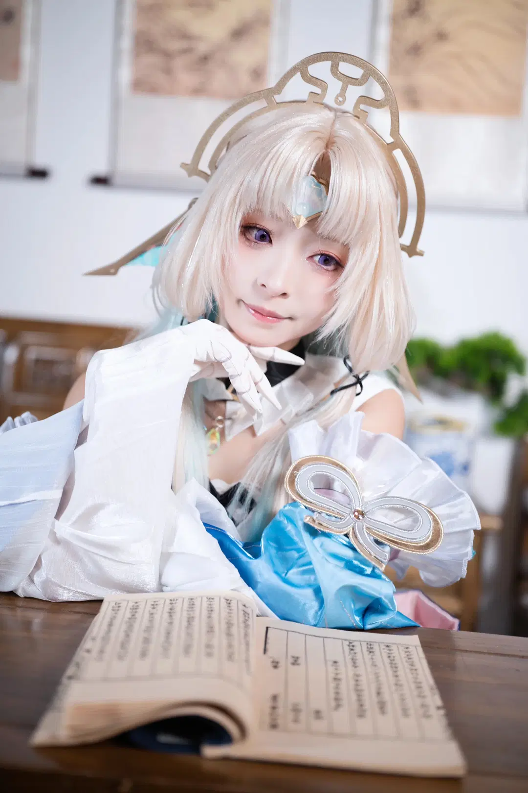 [Honkai: Star Rail Pearl cosplay] Grasping Chinese Classical Charm Through an Intellitron Form by 洛会像欧皇一样幸运 - Image 3