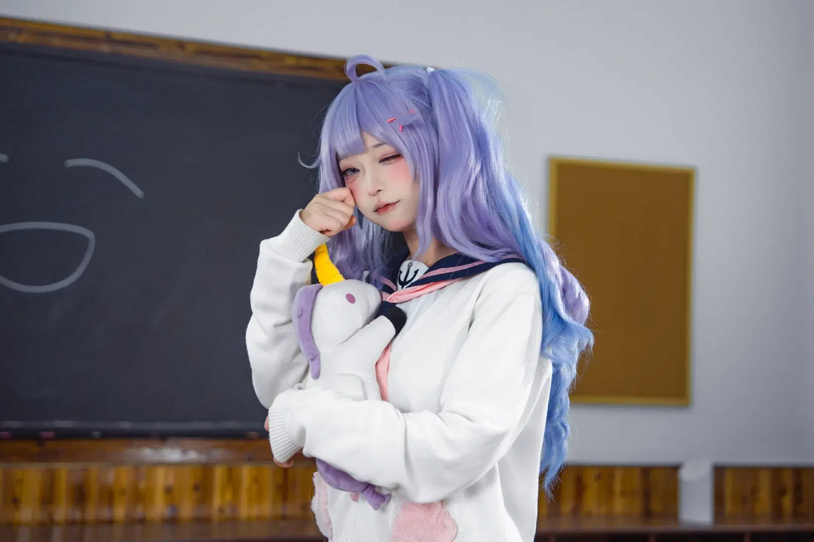 [Unicorn Cosplay] Azur Lane: Classroom Everyday Moments with White Stockings and Volleyball by Doodle荼鸦（二次元版） - Image 8