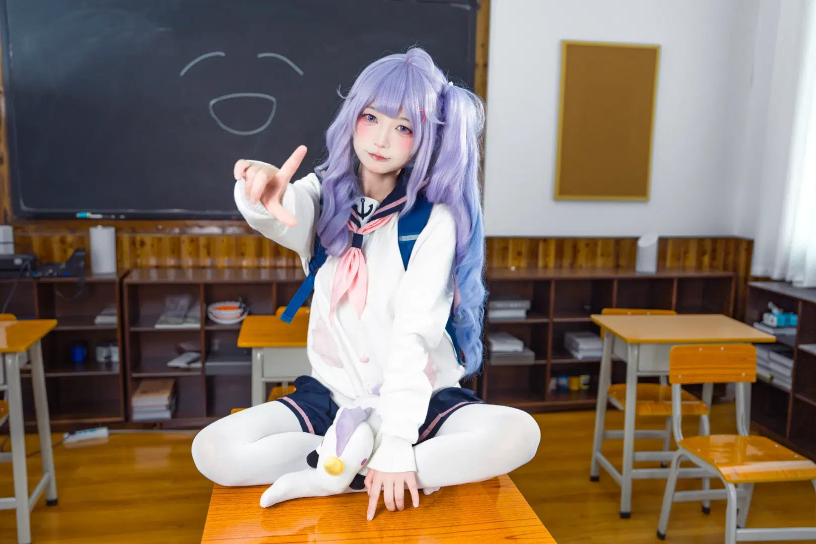 [Unicorn Cosplay] Azur Lane: Classroom Everyday Moments with White Stockings and Volleyball by Doodle荼鸦（二次元版） - Image 9