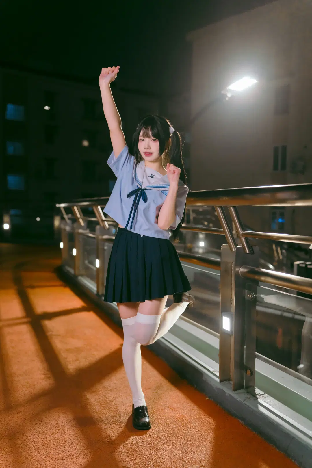 夜半公交站台的校供感水手服写真 - Mr_DDSS - 第10张
