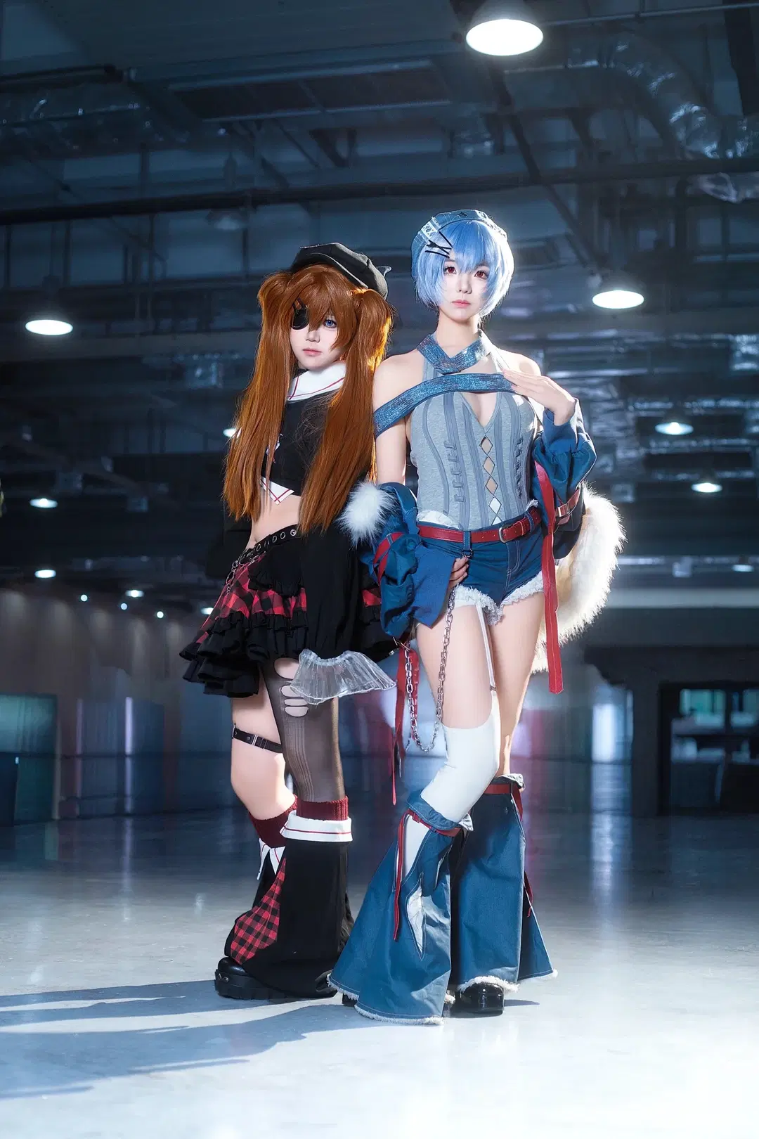 【Rei Ayanami cosplay & Asuka Cosplay】EVA Rock band cosplay Style Convention Hall Photos by 御油佳佳子_（困困社畜版） - Image 2
