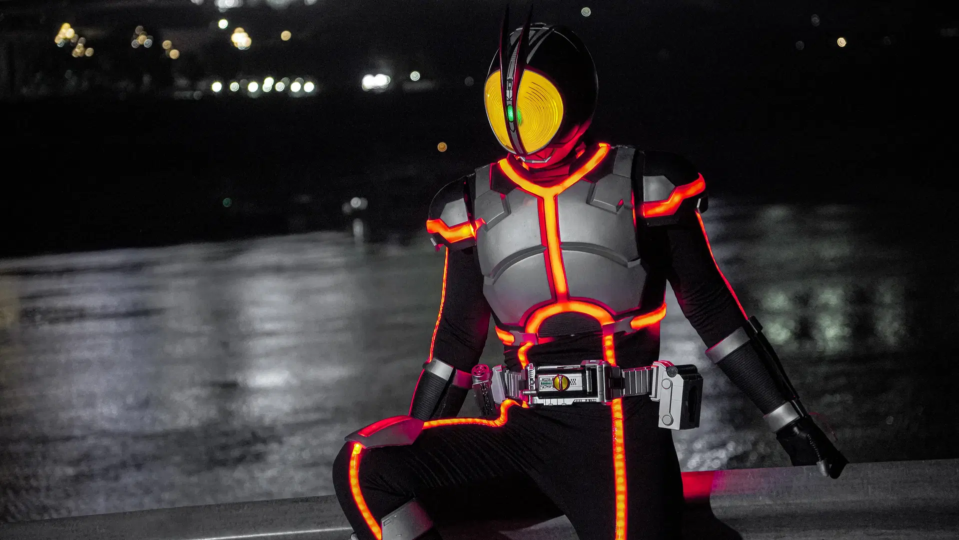 【假面骑士555cos】Faiz夜战：装甲与光剑的守护之战 - 小其 - 第2张