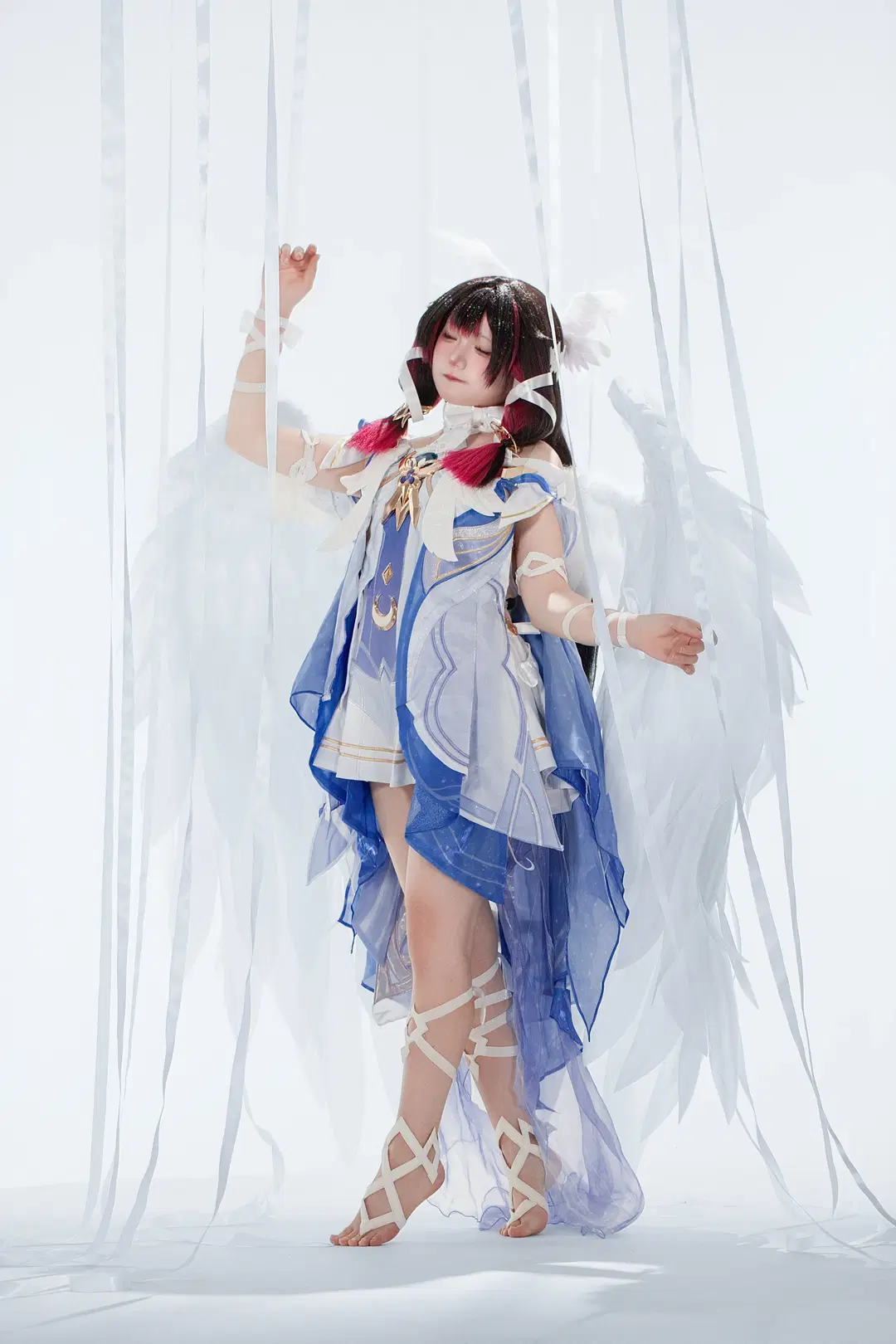 【哥伦比娅cos】白棚纱幔下展现天使般的甜美与性感 - DC_Official - 第5张
