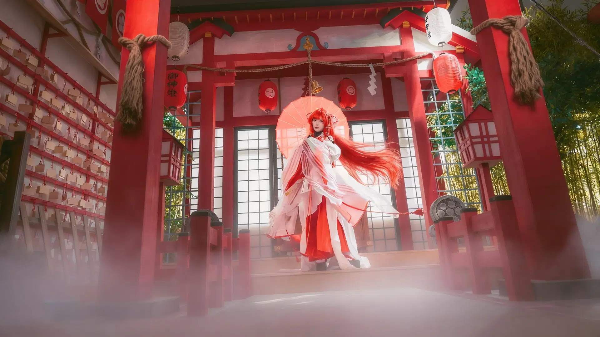 【繪梨衣cos】龍族紅白巫女服的神社光影瞬間 - Shiro - 第2張