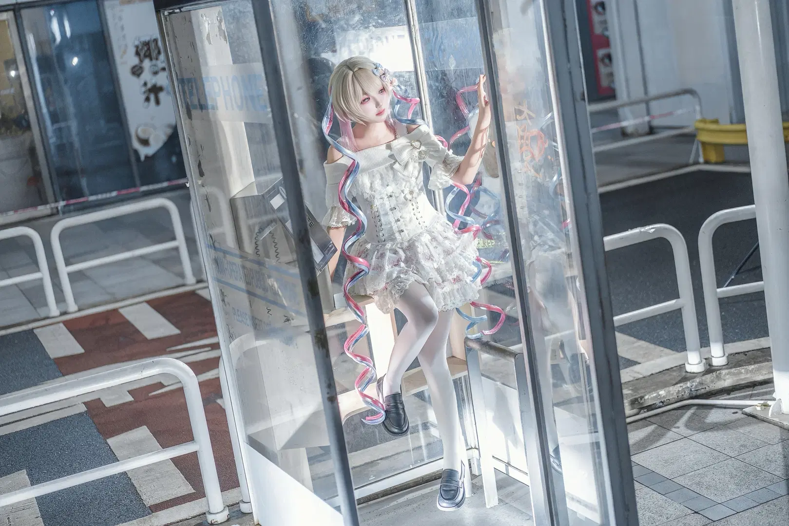 [KAngel cosplay] White Stockings Dress Log in a Vintage Telephone Booth by Shiro - Image 3