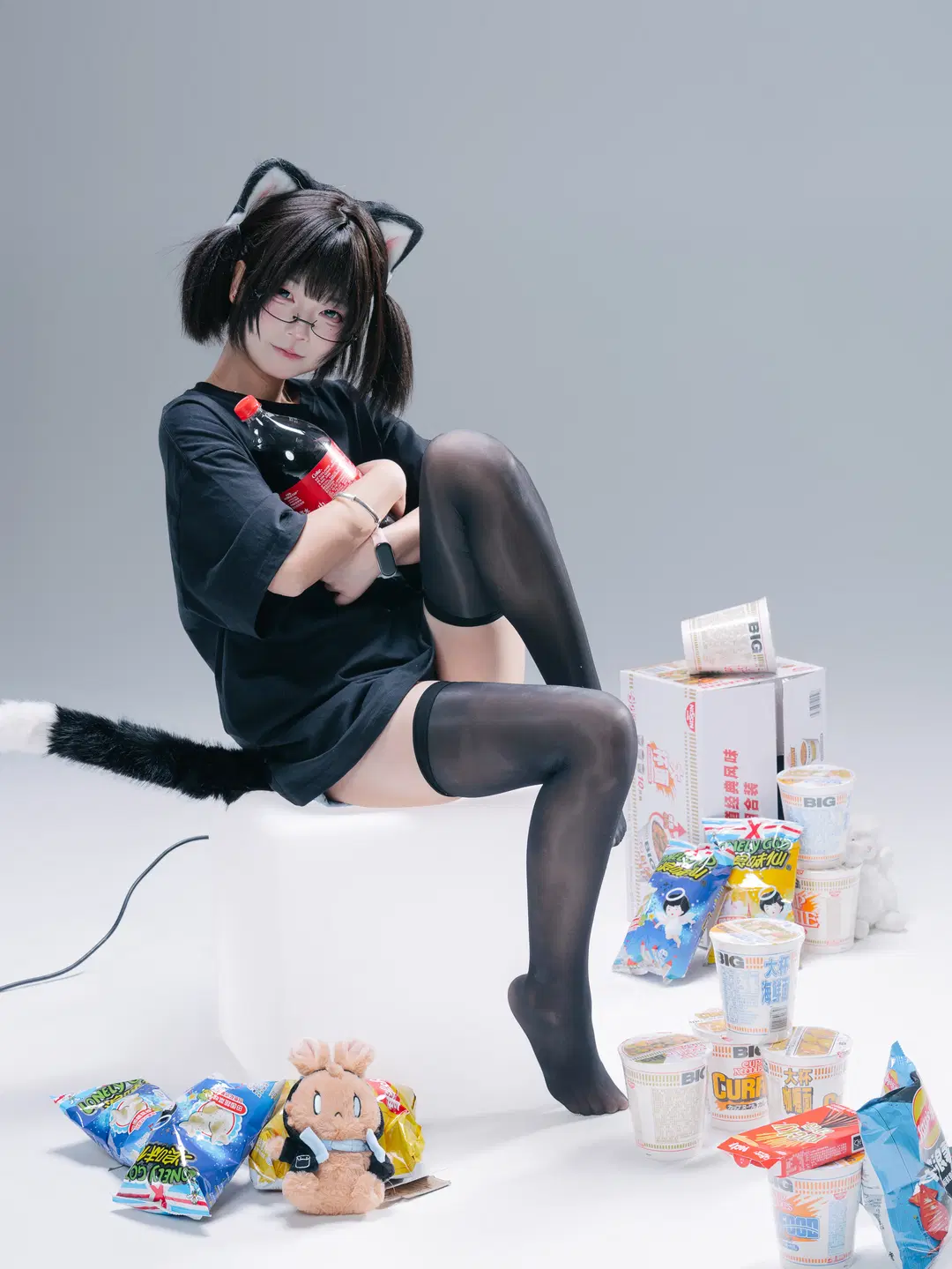 白棚猫娘主题糖水片，零食道具拉满的慵懒日常 - 一只黑猫 - 第5张