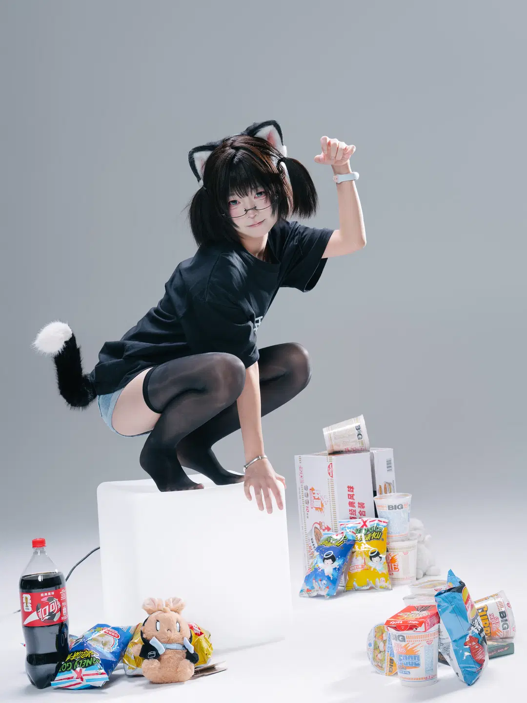 白棚猫娘主题糖水片，零食道具拉满的慵懒日常 - 一只黑猫 - 第9张
