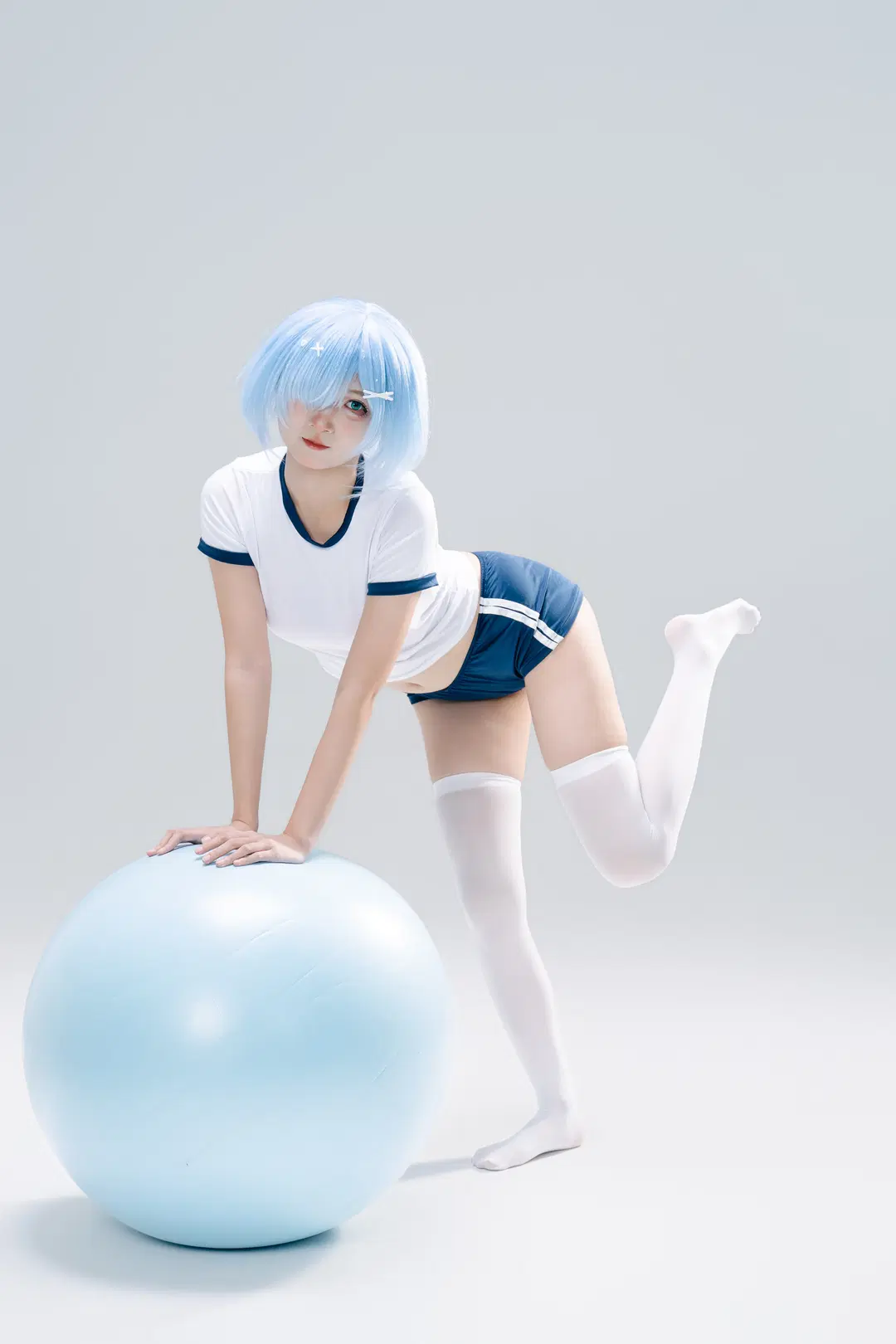 【蕾姆cos】白棚里的水蓝色体操服与瑜伽球拍摄记录 - 一只黑猫 - 第5张