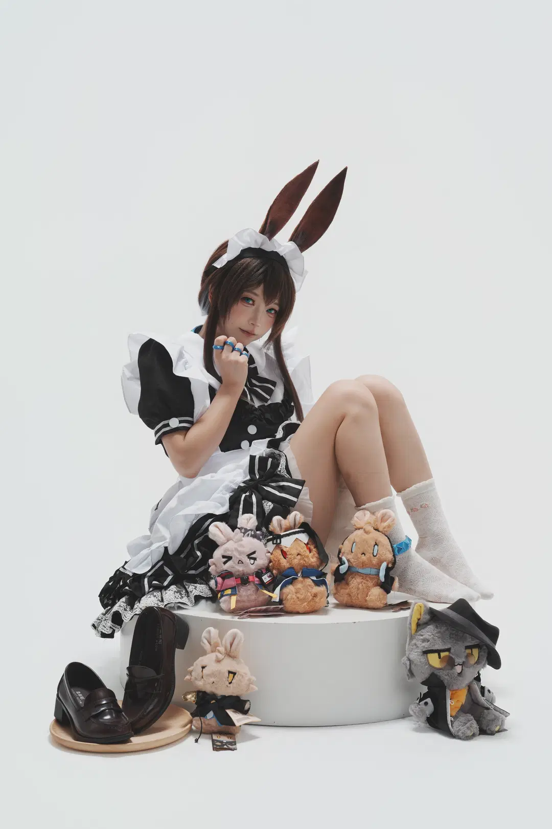 【Amiya cosplay】Mountain Bunny Maid: The Joy of Straight-Out-of-Camera White Studio Shoots by 一只黑猫 - Image 7
