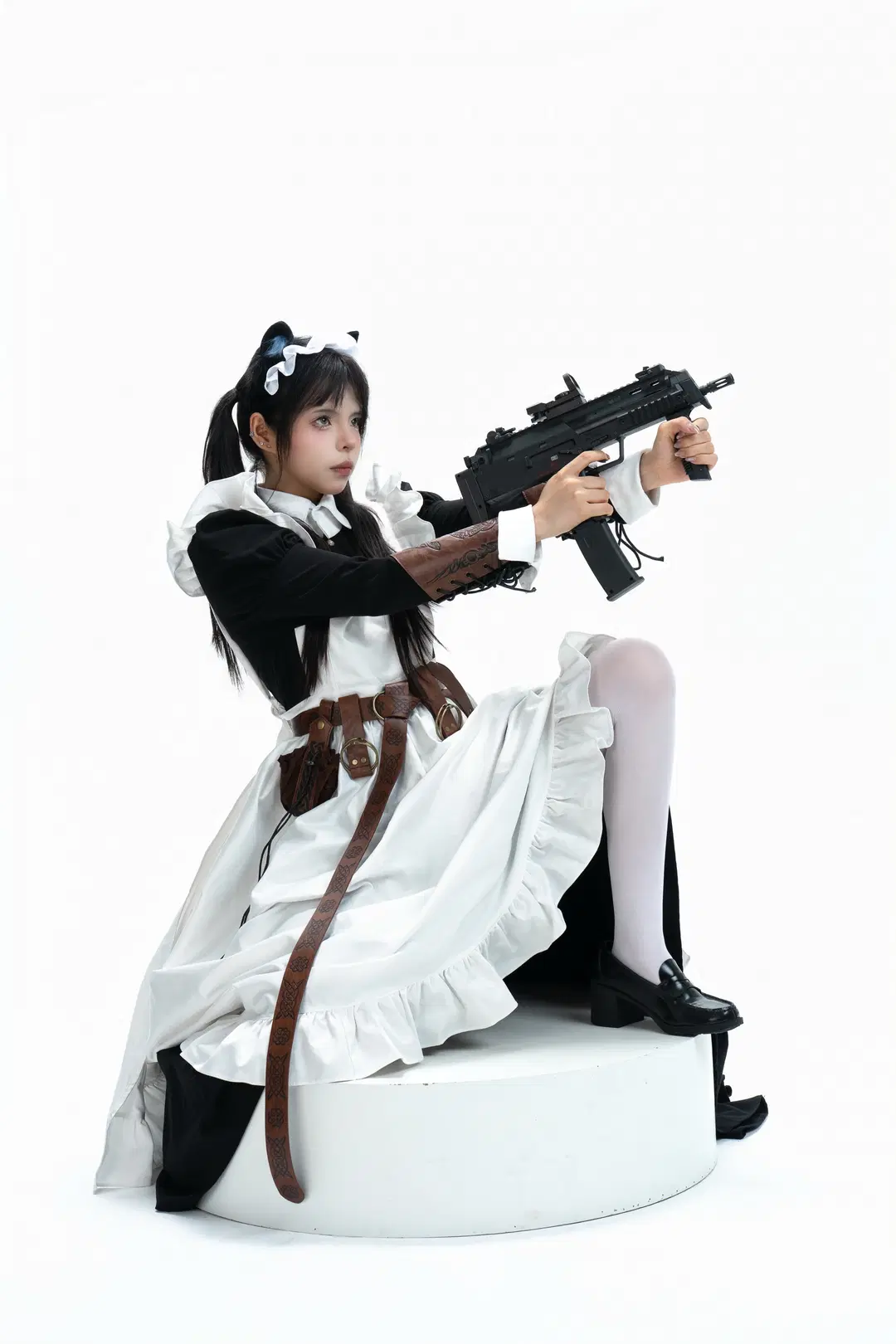 猫耳メイドとMP7サブマシンガンのギャップ萌えが最高すぎる - 一只黑猫 - 3枚目