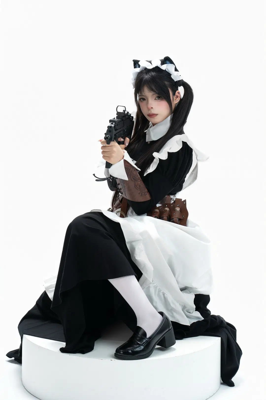 猫耳メイドとMP7サブマシンガンのギャップ萌えが最高すぎる - 一只黑猫 - 4枚目