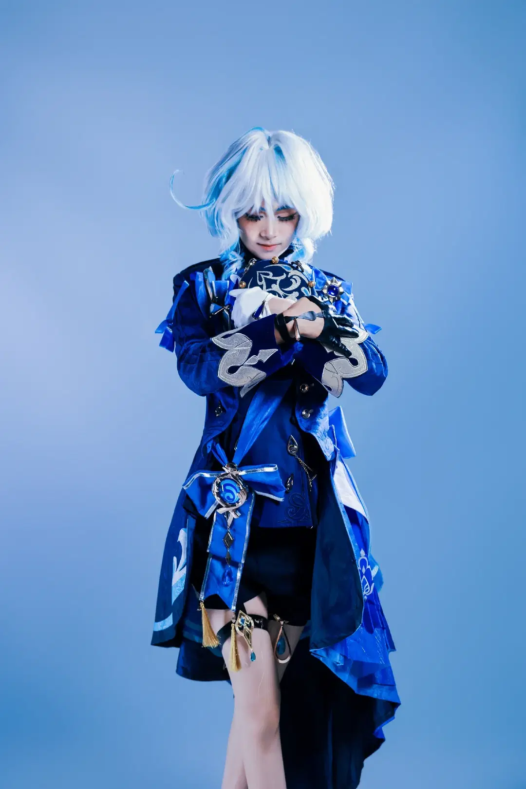 【芙宁娜cos】原神枫丹水神，白棚里的戏剧性动作参考 - 你好 - 第12张