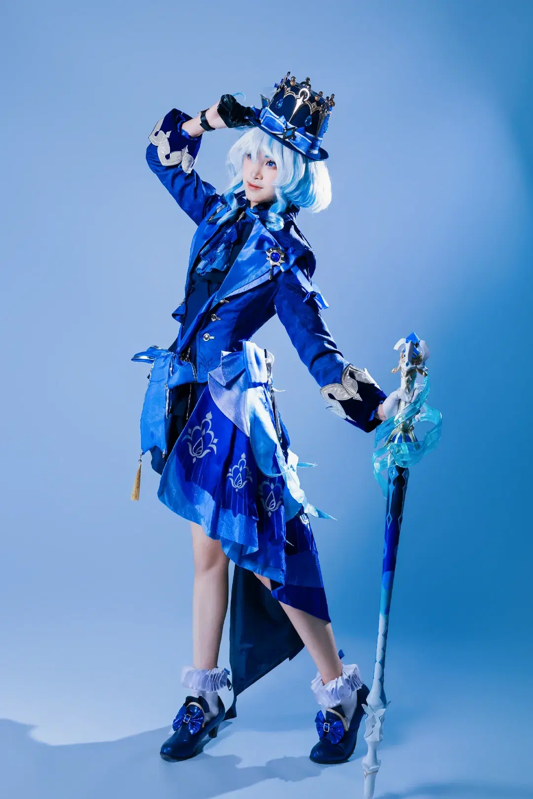 【芙宁娜cos】原神枫丹水神，白棚里的戏剧性动作参考 - 你好 - 第3张