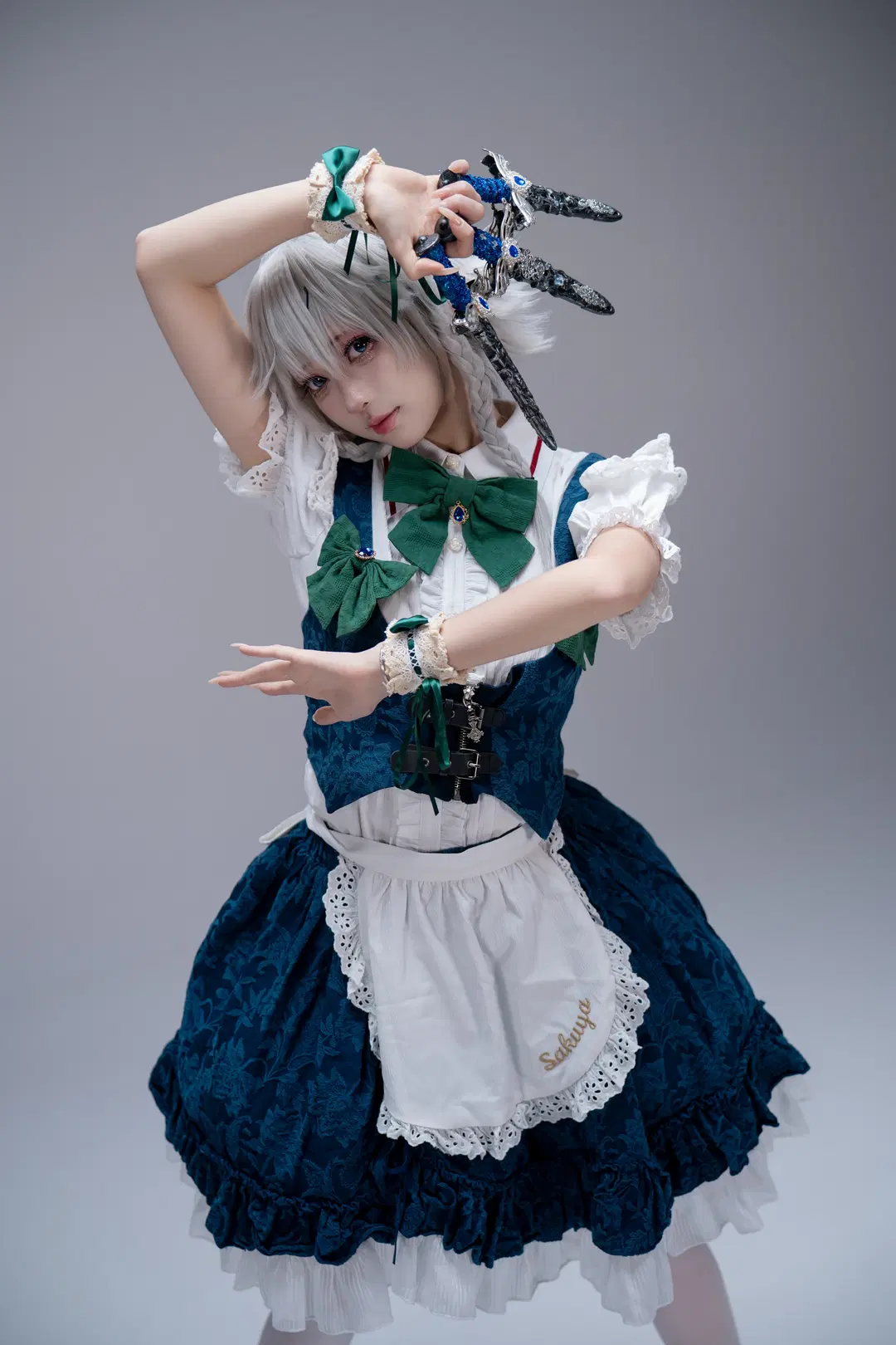 [Sakuya Izayoi cosplay] The Perfect and Elegant Chief Maid of the Scarlet Devil Mansion by 柏油小星瞳 - Image 11