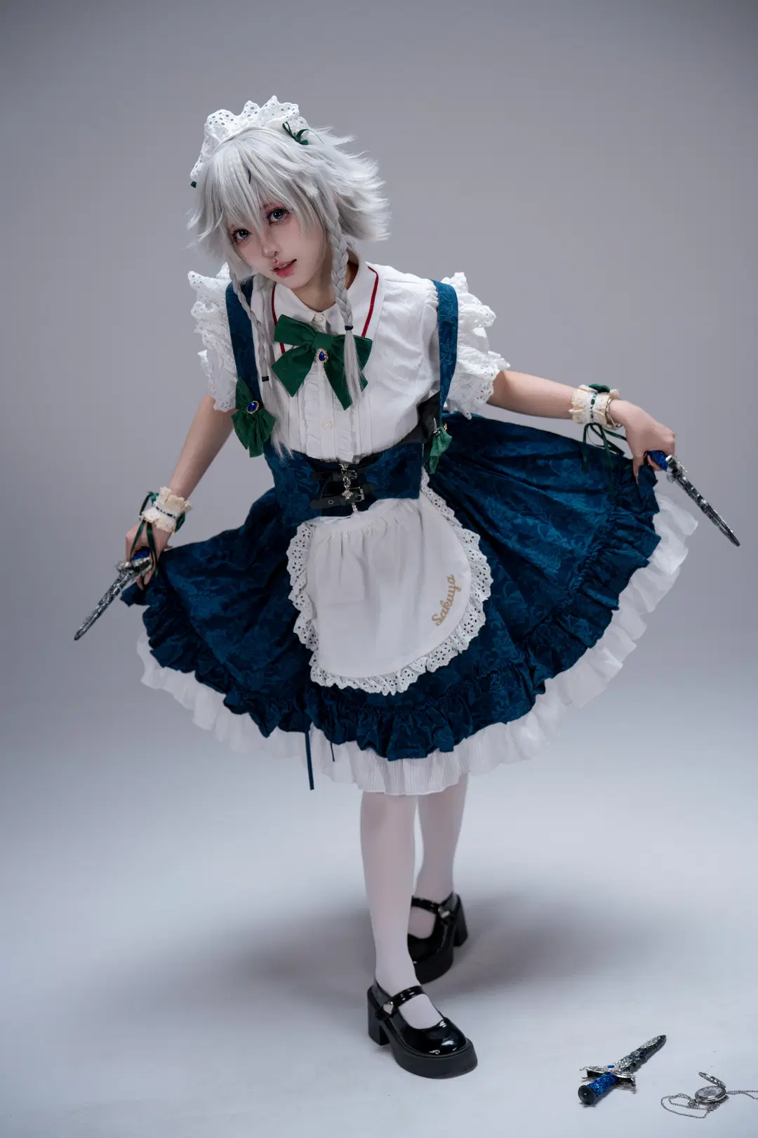 [Sakuya Izayoi cosplay] The Perfect and Elegant Chief Maid of the Scarlet Devil Mansion by 柏油小星瞳 - Image 2